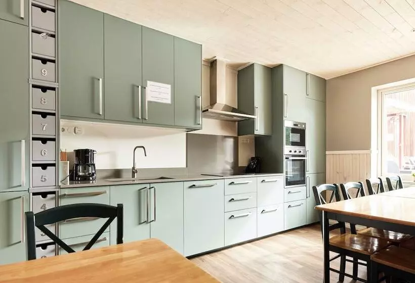 Retkeilymaja Alcatraz