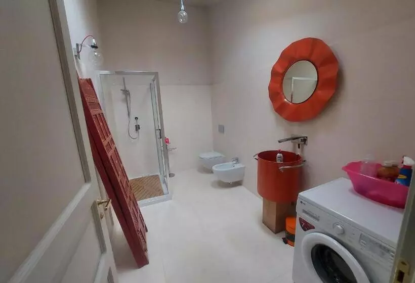 Aamiaismajoitus (B&B) Palazzo Scura