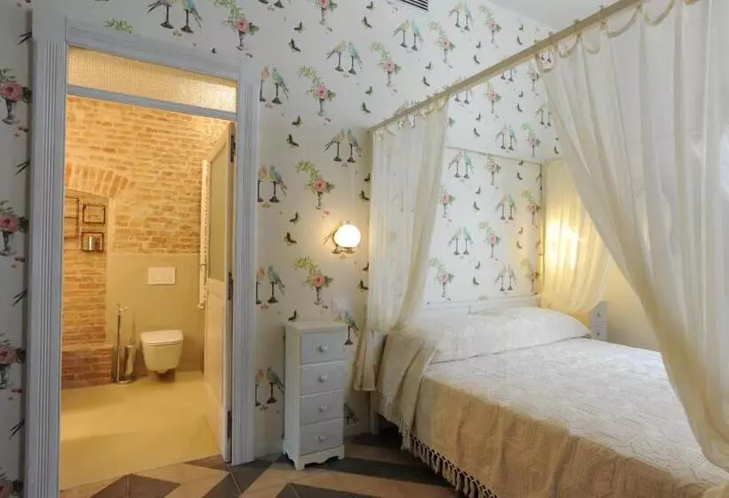 Aamiaismajoitus (B&B) Palazzo Scura