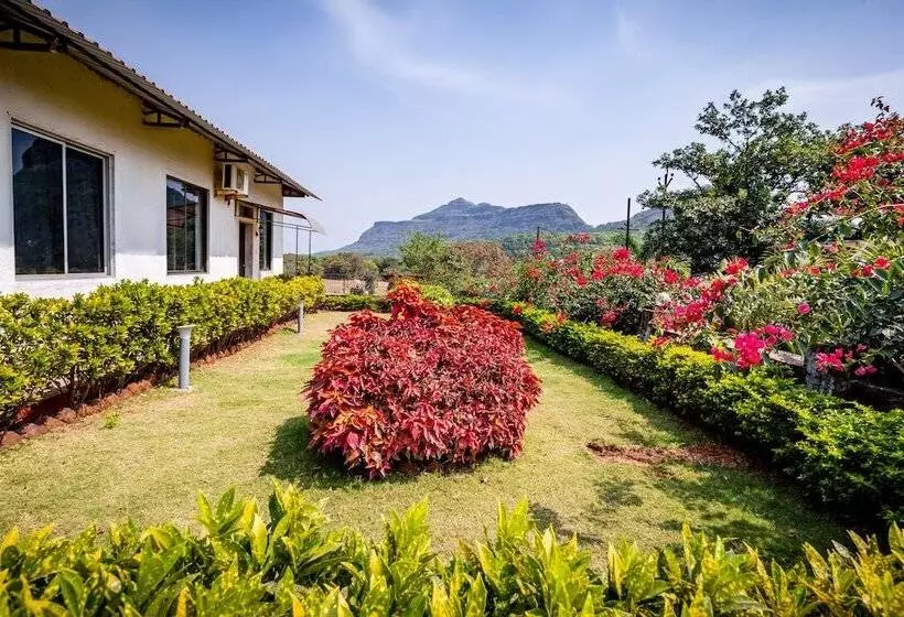 Cloud 9 Hills Resort