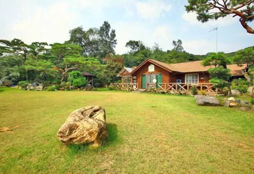 Ganghwado Manisan Healing Pension