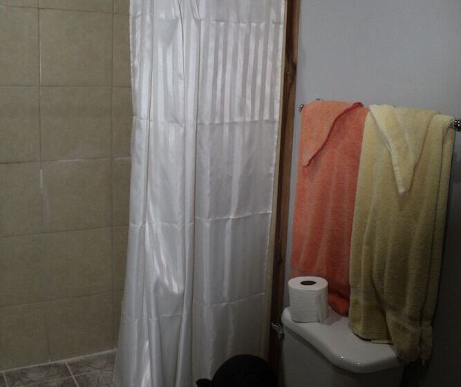 هتل Calico Jack S Village