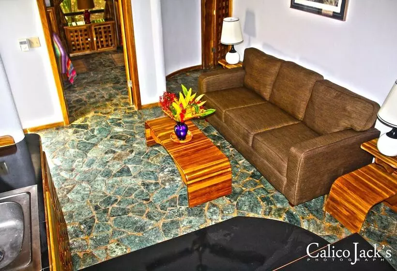 Hotelli Calico Jack S Village