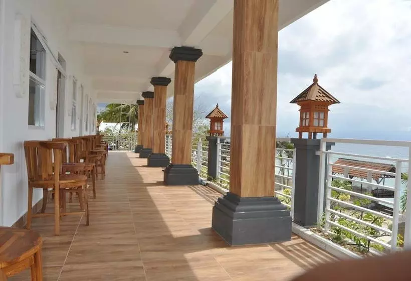 Hotelli Cemara S Beach Homestay
