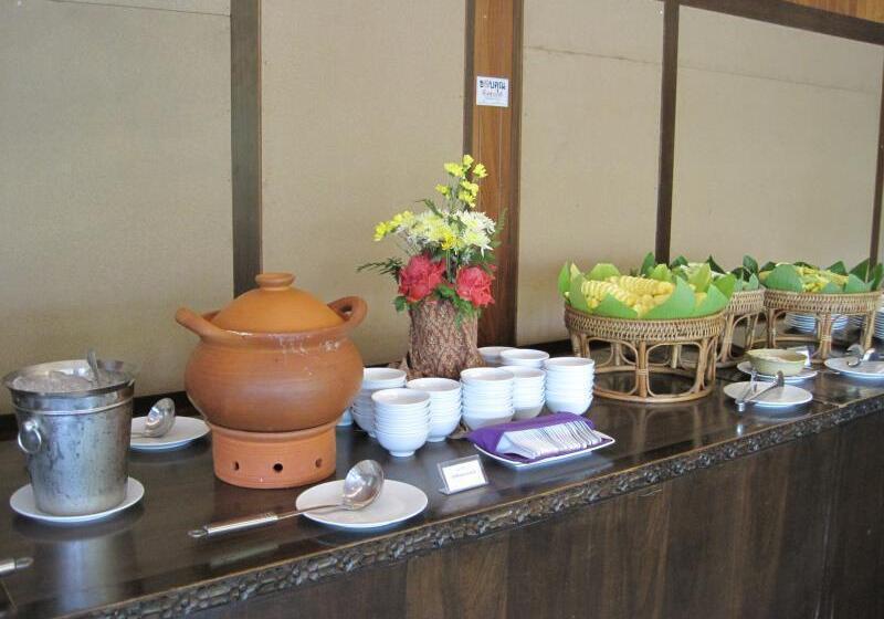 فندق Coconut Home Resort