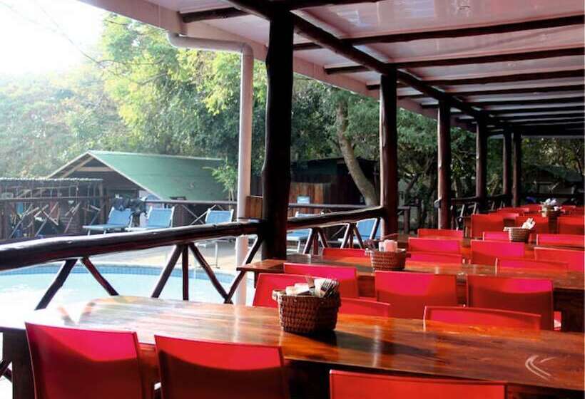 בית מלון כפרי Coral Divers