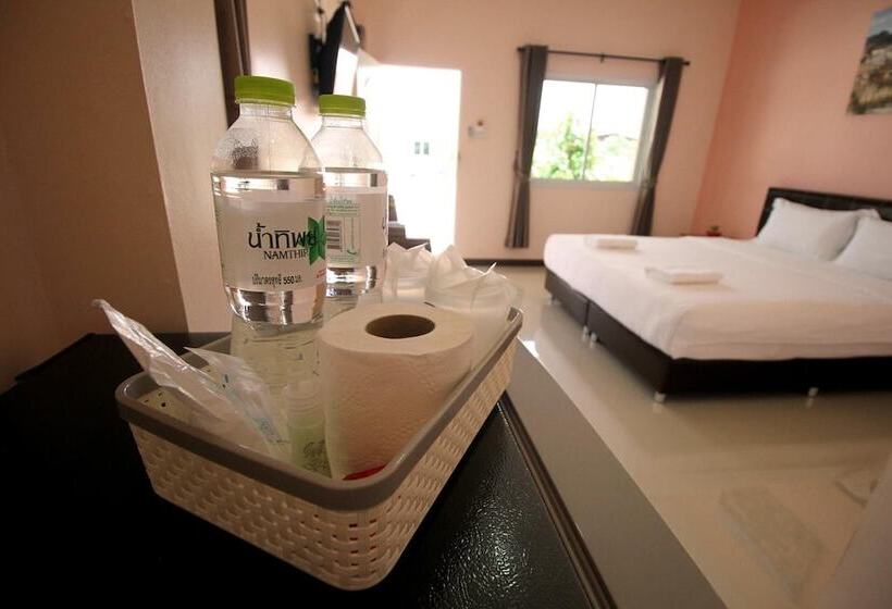 Hotel Khaohom Resort