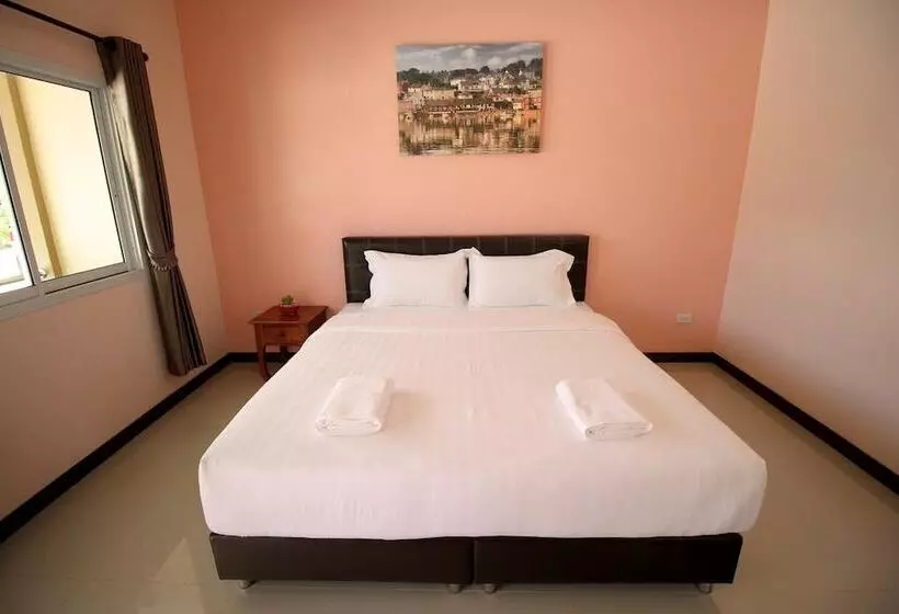 Hotelli Khaohom Resort