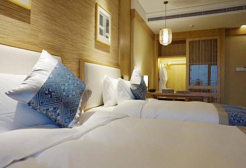 Hotel Narada Resort & Spa Cifu Lake Guangxi