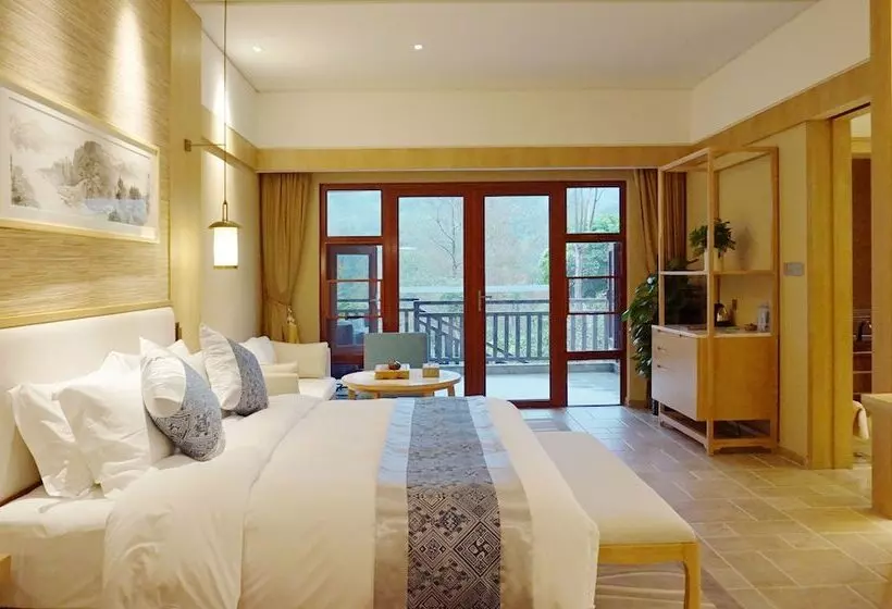 Hotelli Narada Resort & Spa Cifu Lake Guangxi