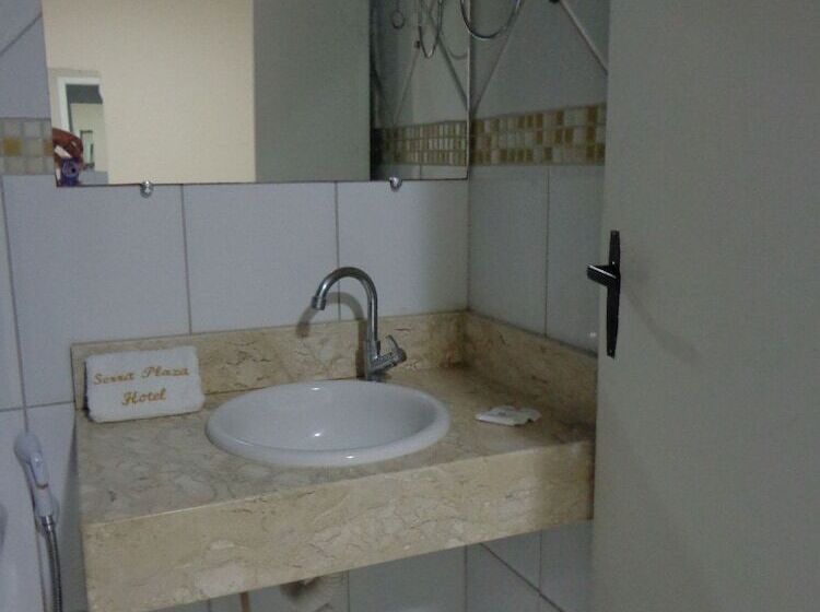 Отель Serra Plaza