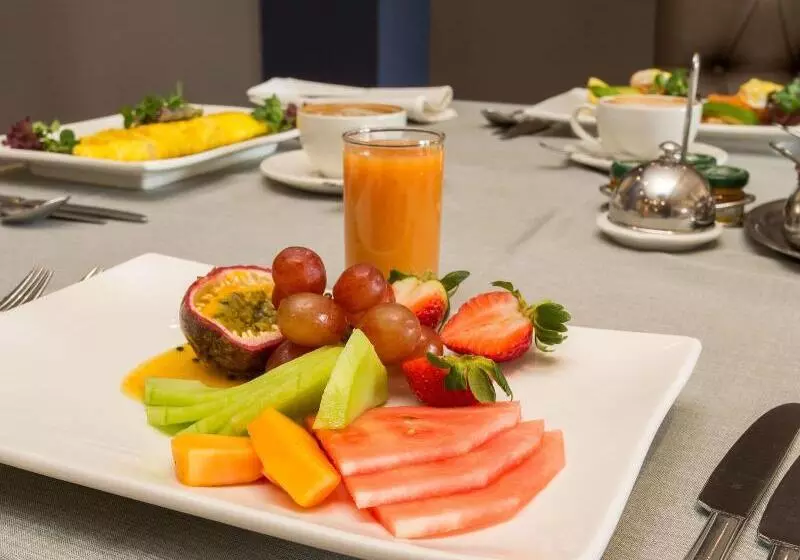 Hotelli Shepherds Tree Game Reserve