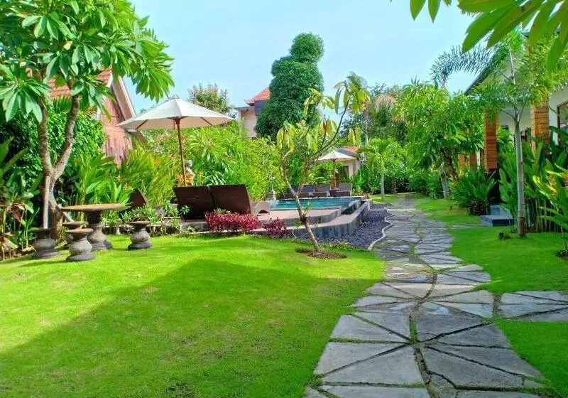 ホテル Singabu Bungalows