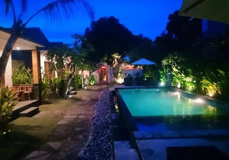 ホテル Singabu Bungalows