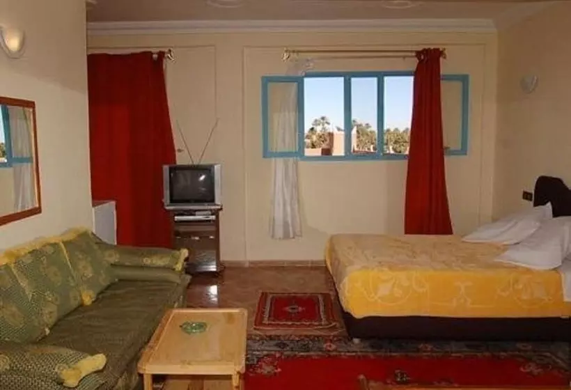 ホテル Village Touristique Bougafer