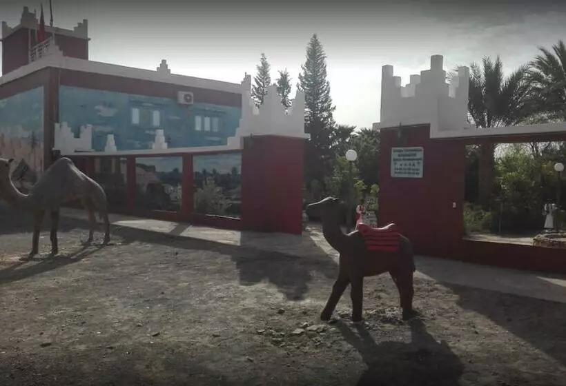 ホテル Village Touristique Bougafer