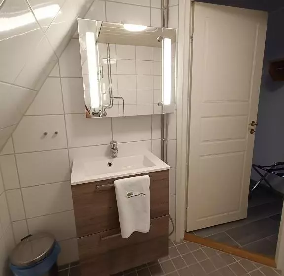 ペンション Joensuun Tilan Päärakennus