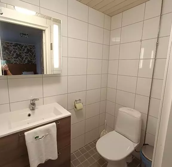 ペンション Joensuun Tilan Päärakennus