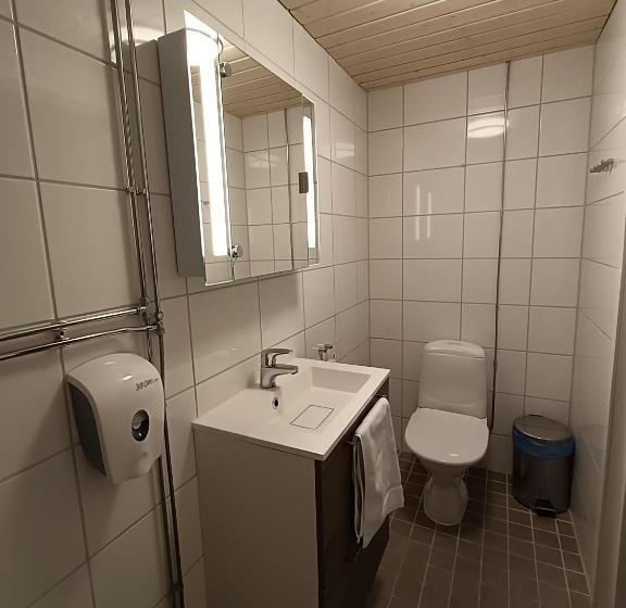 פנסיון Joensuun Tilan Päärakennus