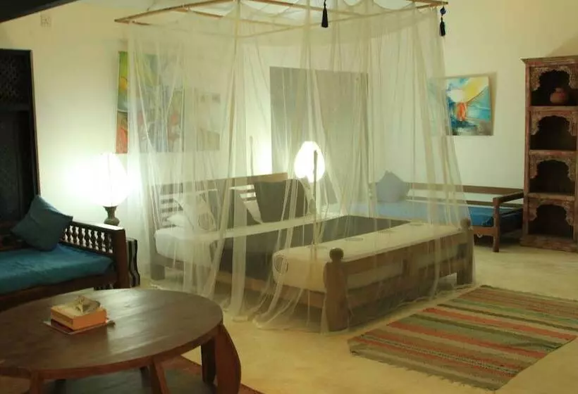 استراحتگاه Udekki