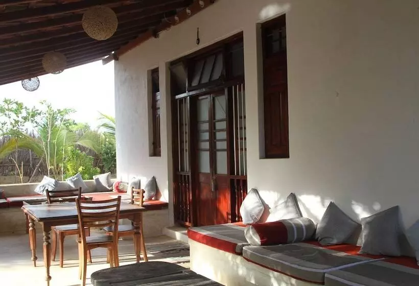 استراحتگاه Udekki