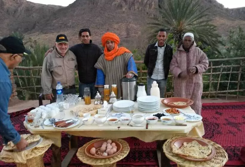 Aamiaismajoitus (B&B) Bivouac Des Aigles