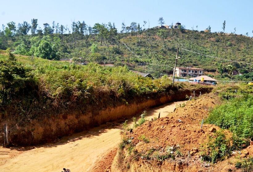 ベッドアンドブレックファースト Coorg Girinivas Deluxe Homestay Wi Fi