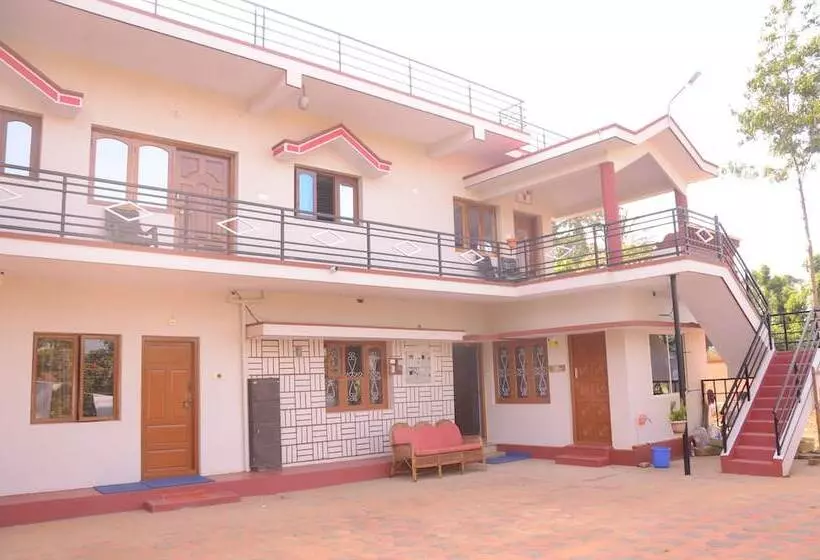 ベッドアンドブレックファースト Coorg Girinivas Deluxe Homestay Wi Fi