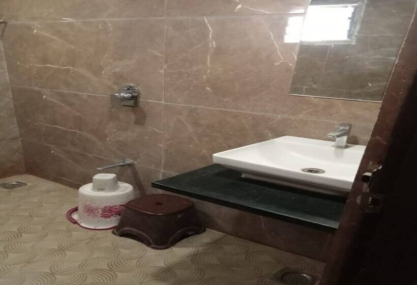 Hotel Ambey Residency