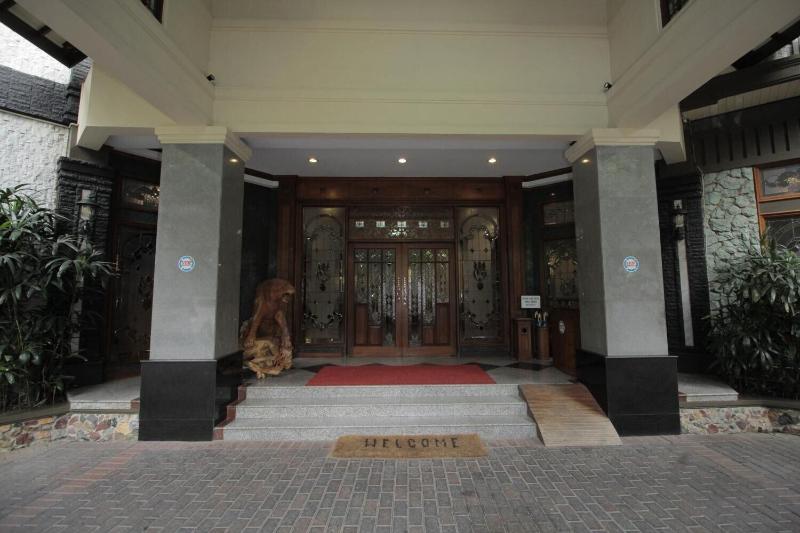 Hotel Sapta Nawa Resort 1 Gresik