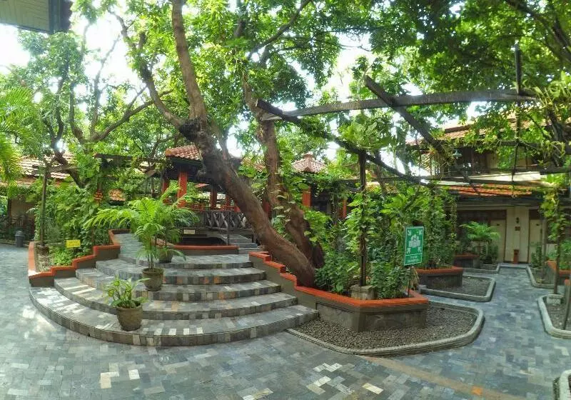 Szálloda Sapta Nawa Resort 1 Gresik