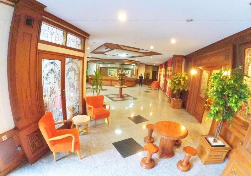 Hotel Sapta Nawa Resort 1 Gresik