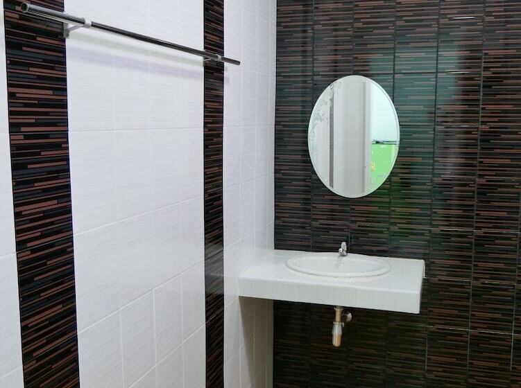 בית מלון כפרי C Sky Beach Resort