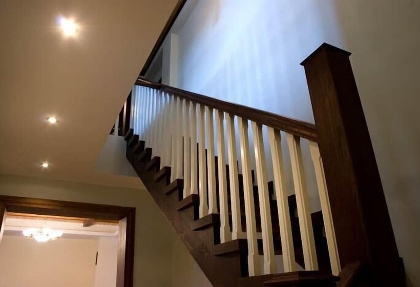 בית מלון כפרי Country Club Pihtovoe