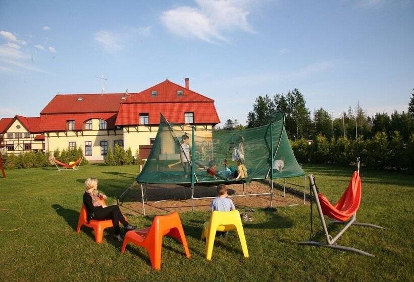 בית מלון כפרי Country Club Pihtovoe