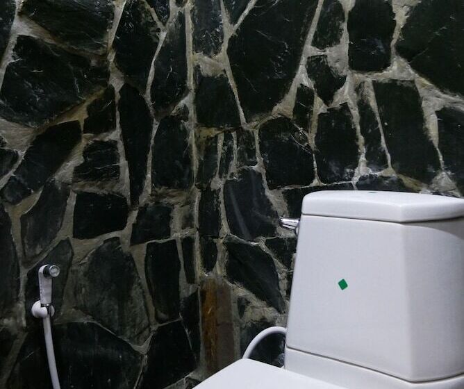 בית מלון כפרי Jittrasrom Resort