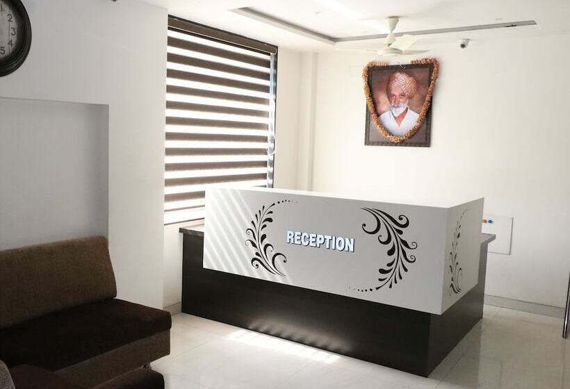 Hotelli Sher E Punjab