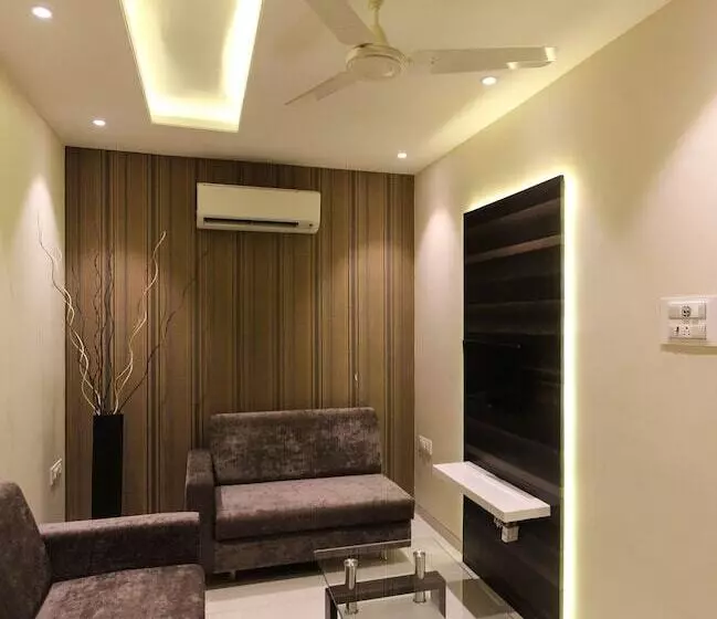 Hotel Sher E Punjab
