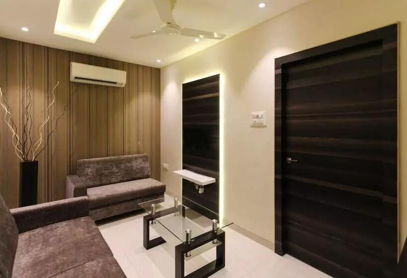 Hotel Sher E Punjab