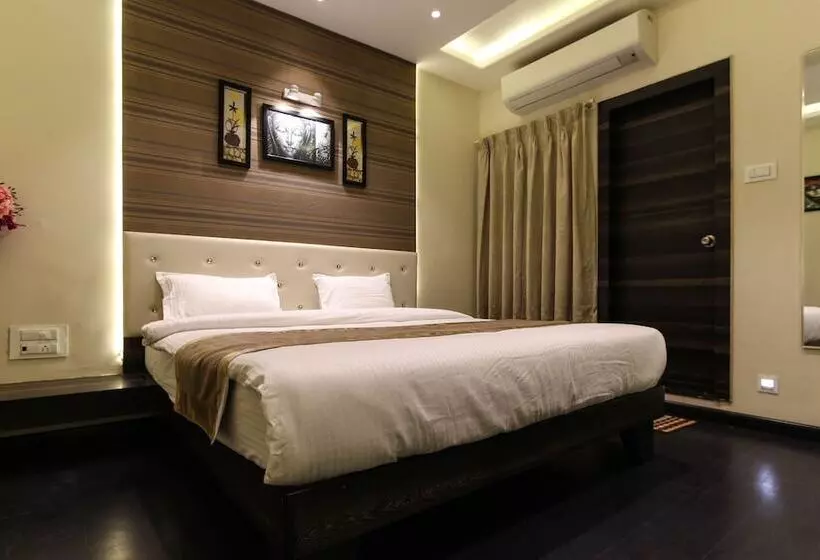 Hotel Sher E Punjab