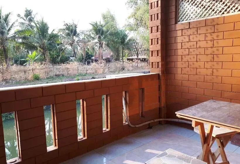 Majatalo Chainam Resort