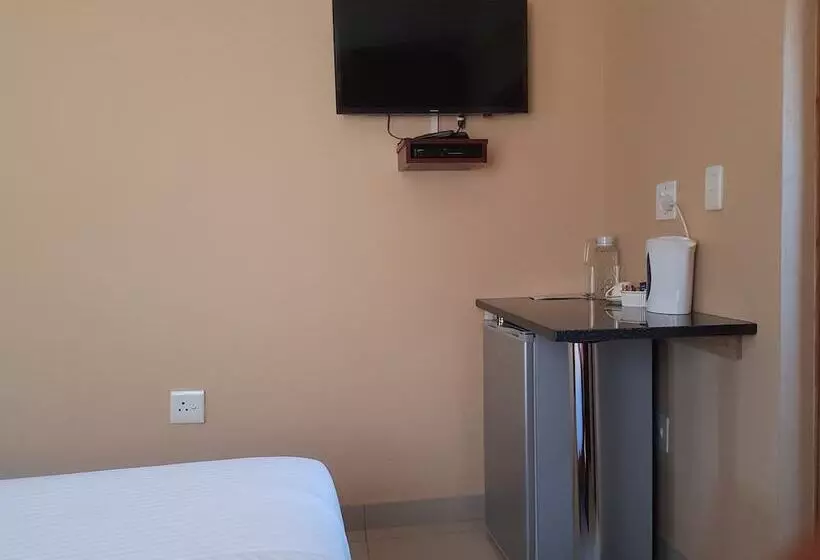 Majatalo Ekuthuleni Guest House Vosloorus