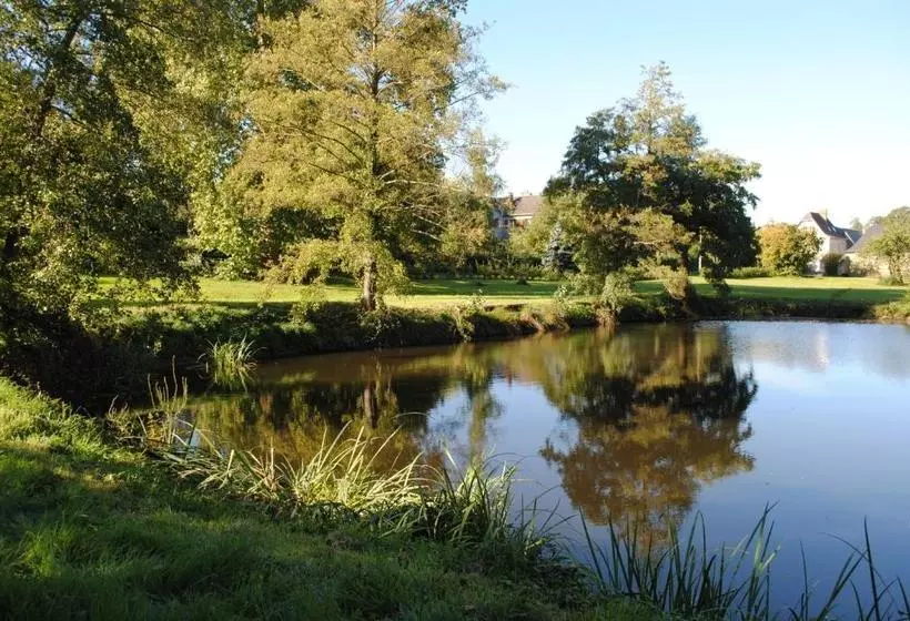 ペンション Le Manoir De La Vieille Douve