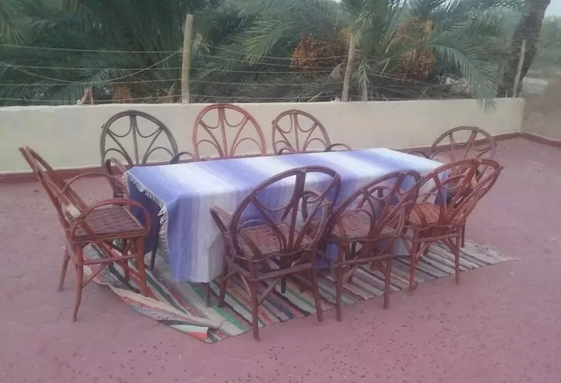 Majatalo Riad Tinfou