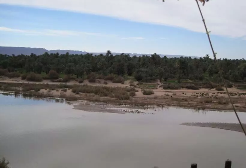 Majatalo Riad Tinfou