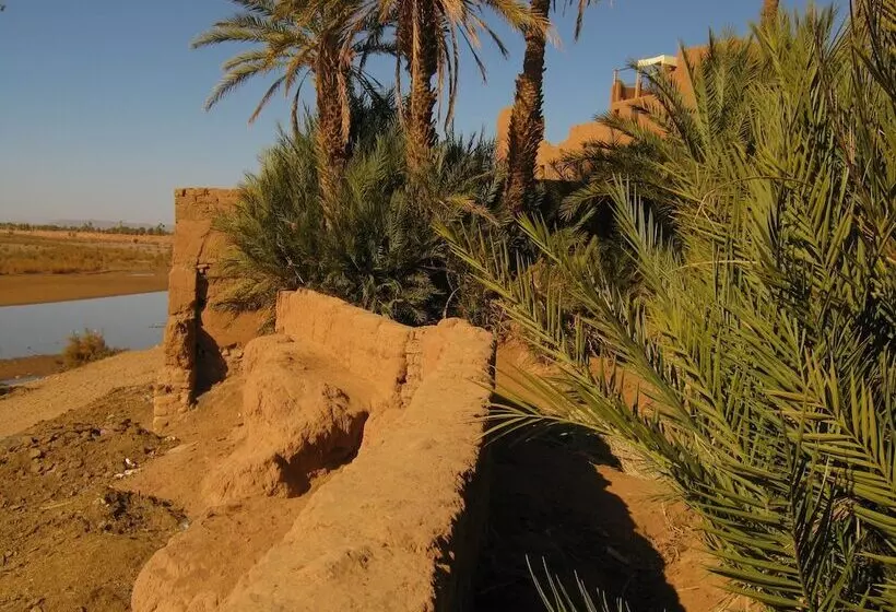 Majatalo Riad Tinfou