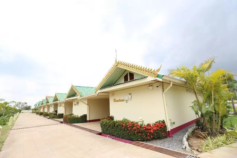 ペンション The Orchid Resort & Relax