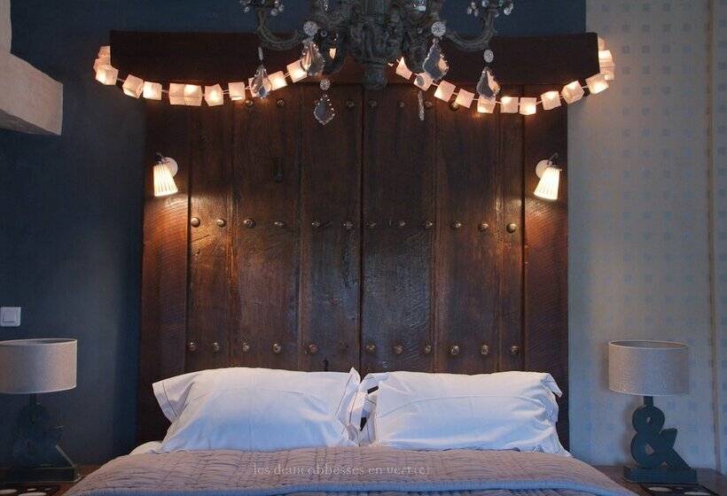 צימר Les Deux Abbesses En Vert