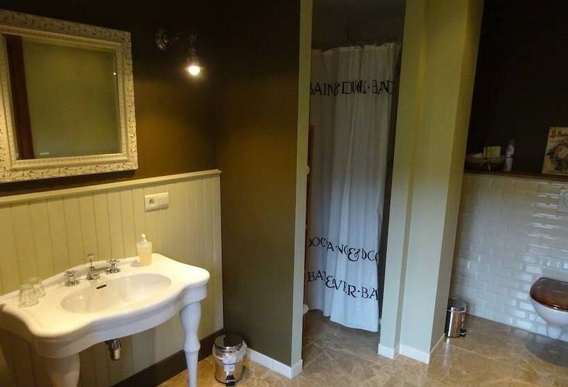 住宿加早餐  Moulin De Sévoux