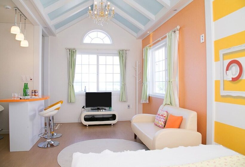 Hapcheonho View Smile Pension